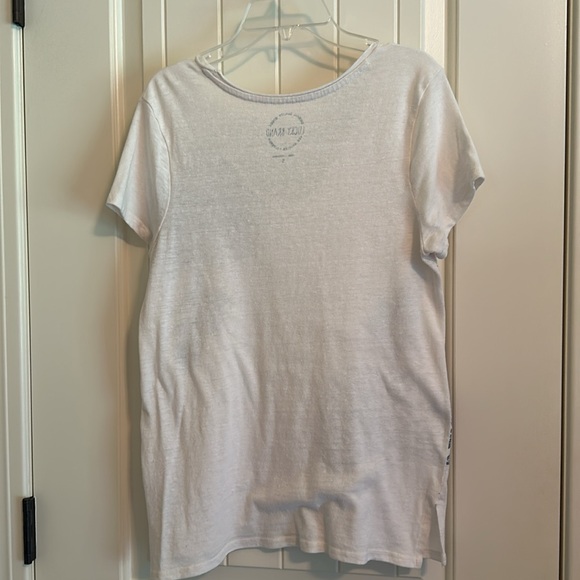 Lucky Tee Shirt - Picture 3 of 3